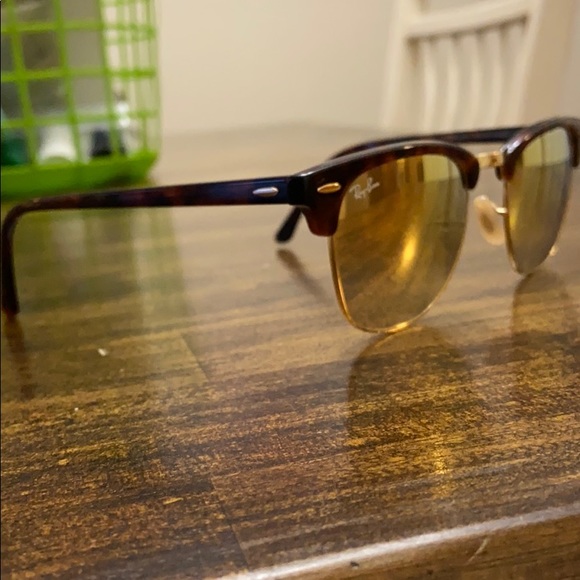 Ray bans - Picture 2 of 3